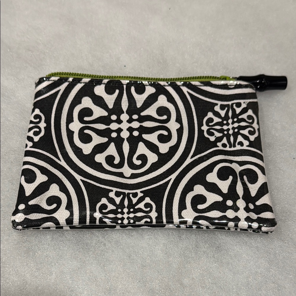 Black and White Patterned Women's Pouch